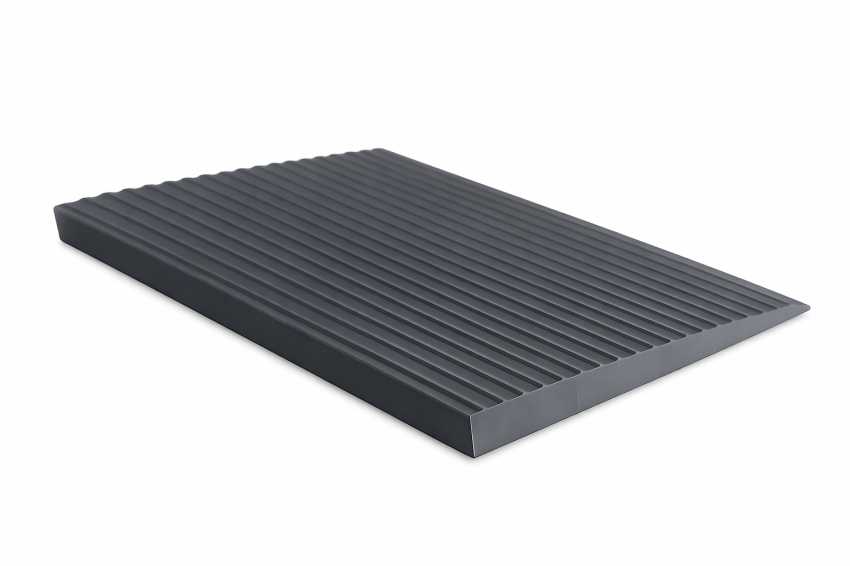Threshold ramps / wedge ramps for domestic and industrial use