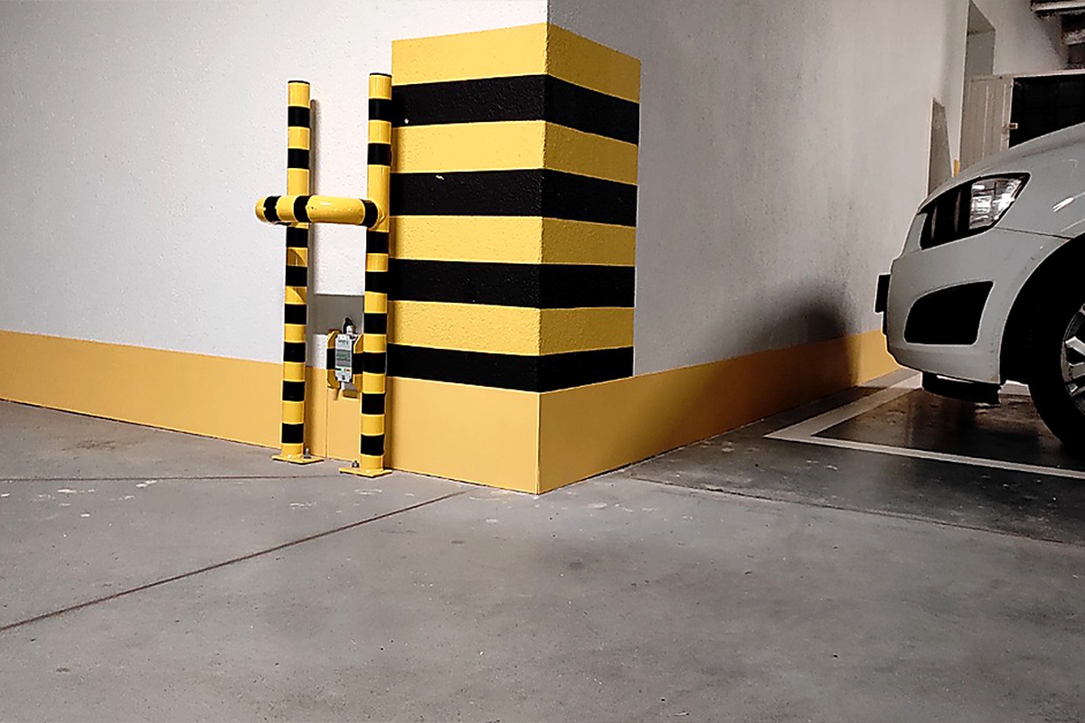 Garage - ACRAMIT Corner Protection