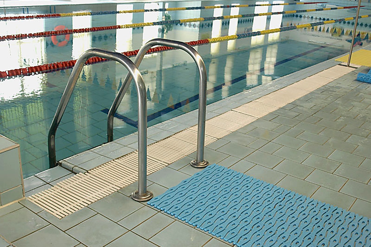 Swimming Pool - ACRAMIT Finishes